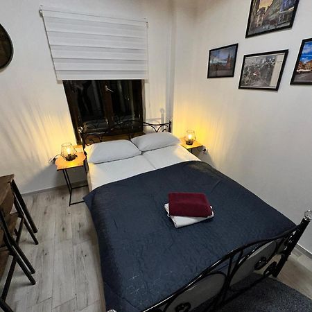 Apartamenty Piernikowy Kacik - Rynek Nowomiejski Z Klimatyzacja Torun Exterior photo