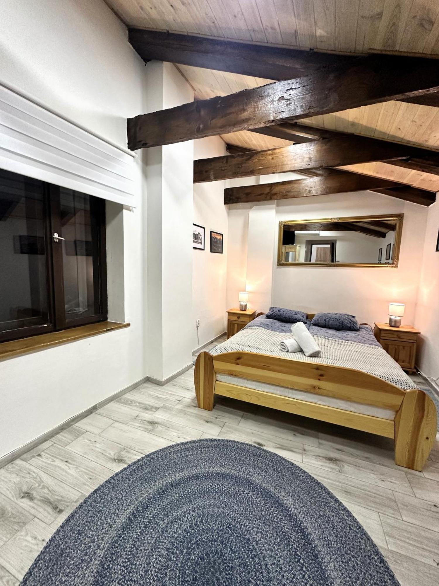 Apartamenty Piernikowy Kacik - Rynek Nowomiejski Z Klimatyzacja Torun Exterior photo